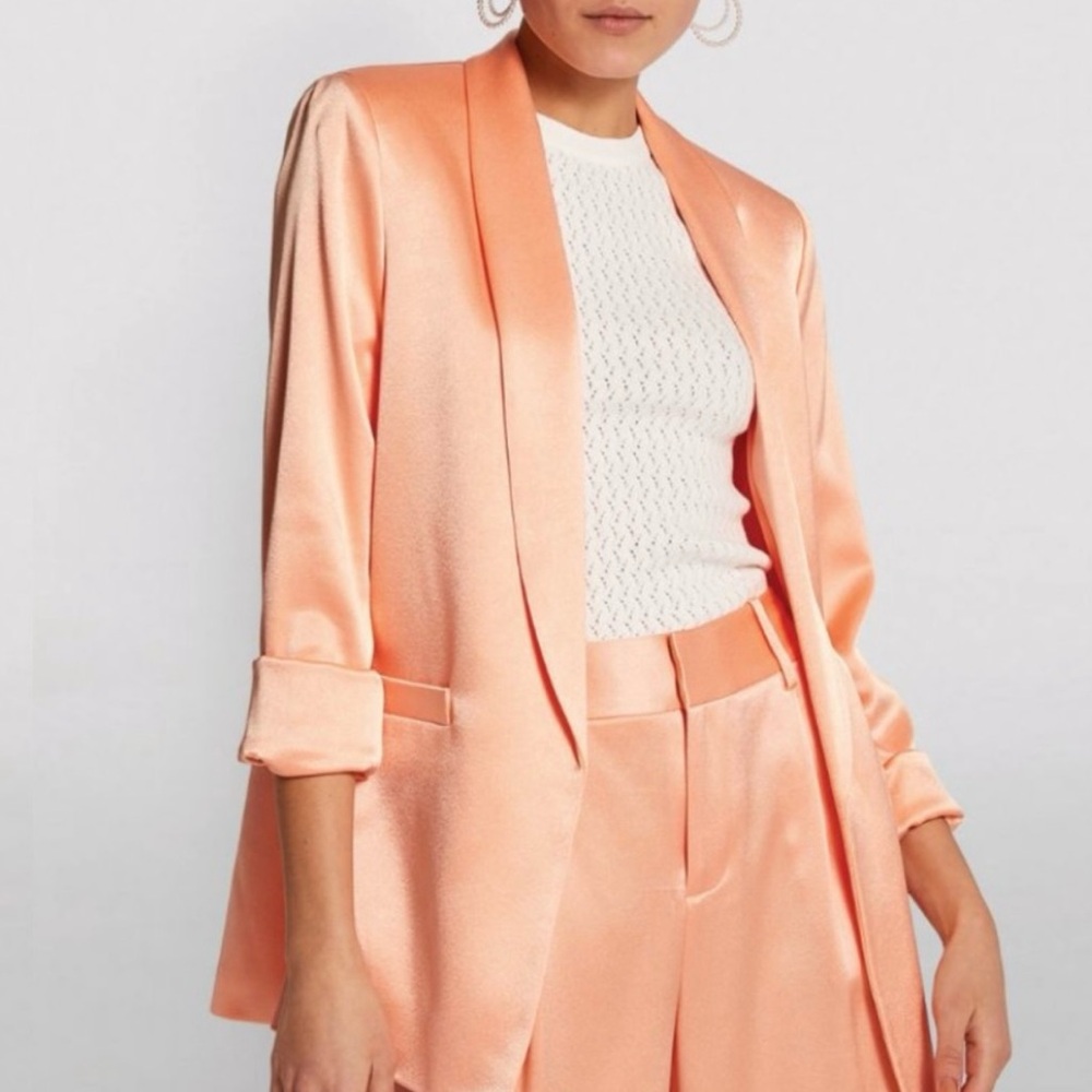 Alice + Olivia slouchy blazer